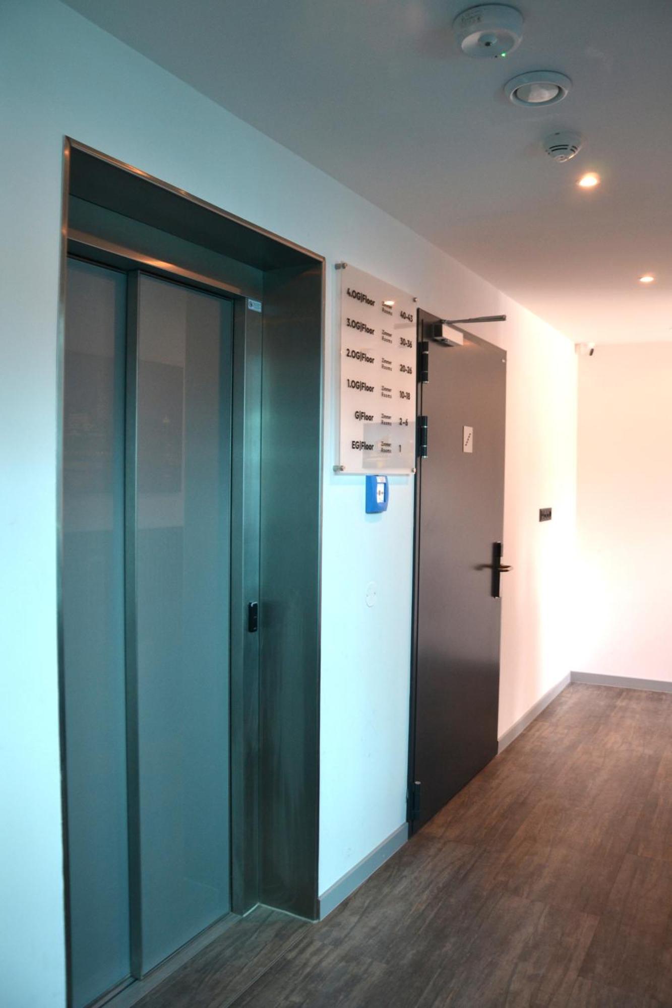 Novera Aparthotel Hamburg Bagian luar foto
